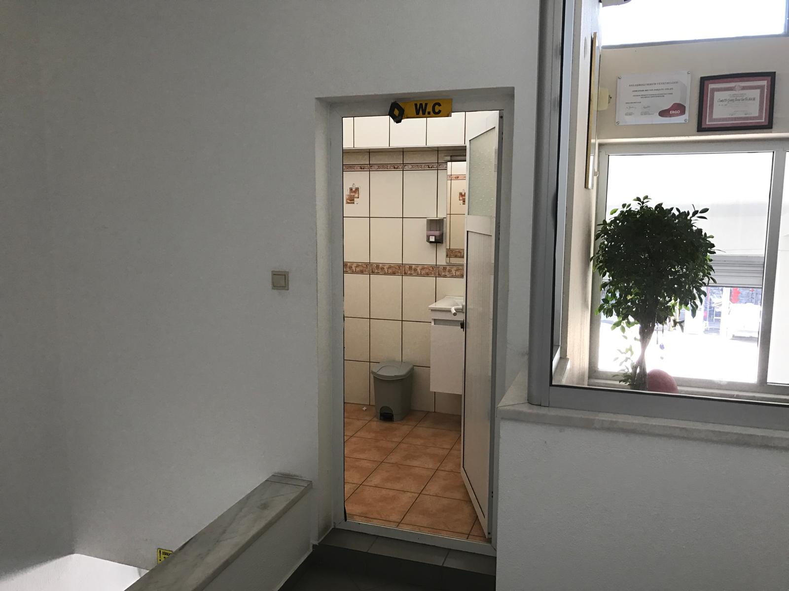 Milas oto servis ofis alanı